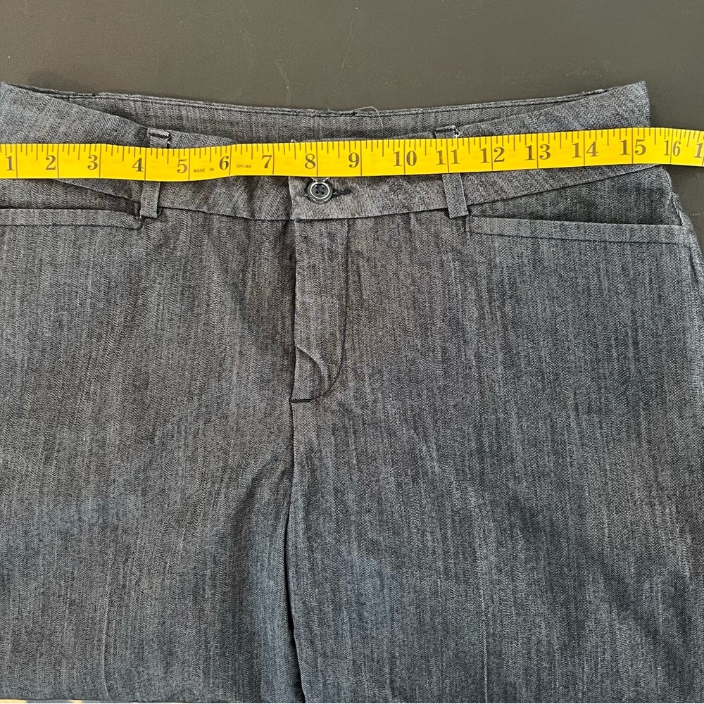 Lee straight leg slacks